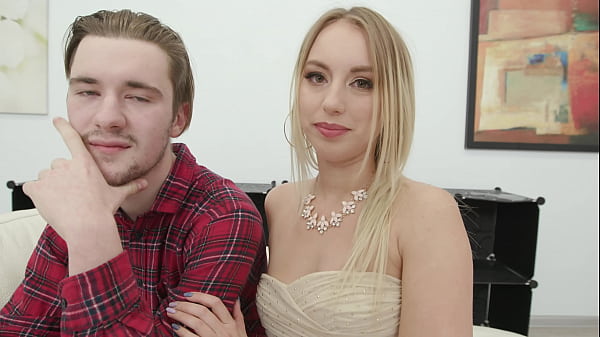 Gorgeous Wife Kira Thorn Tastes a BBCs Creampie While Smiling at Her Hubby DTW7216