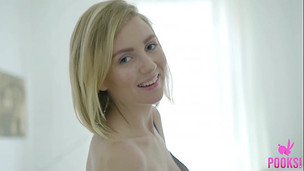 Slim Short Haired Blonde In Lingerie Stella P Fucks Her Vibrating Toy&excl;